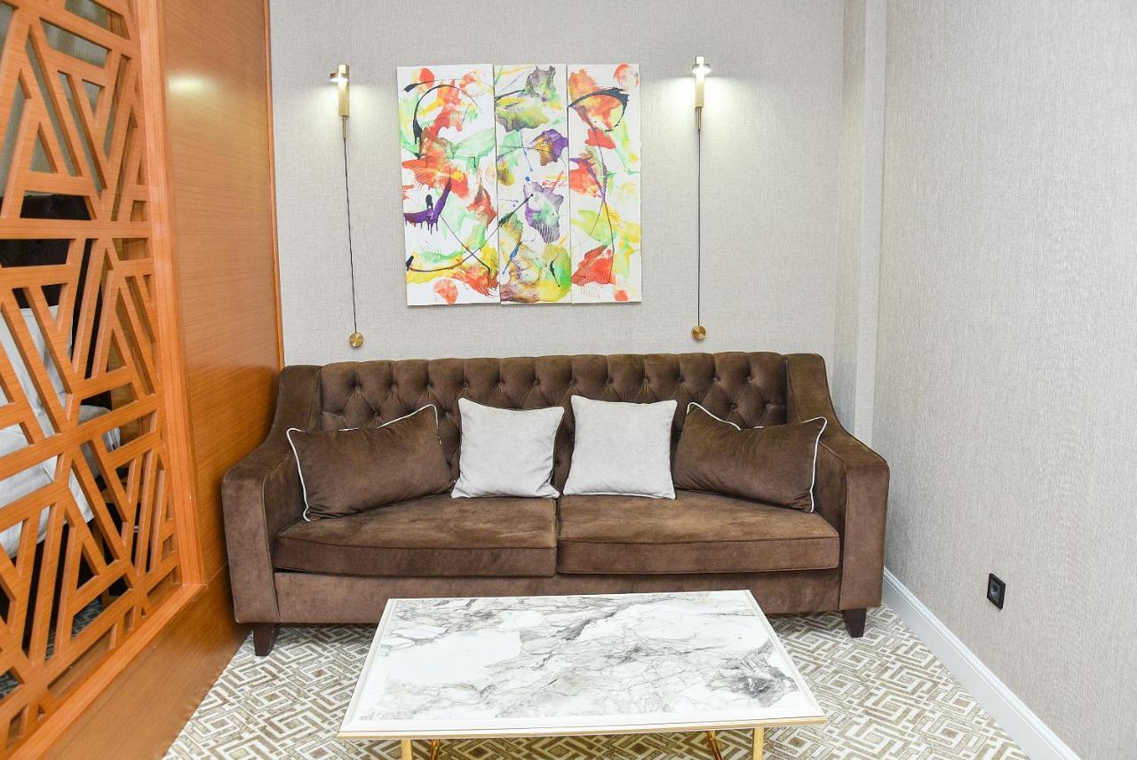 Hotel Ramada By Wyndham Turkistan Zewnętrze zdjęcie