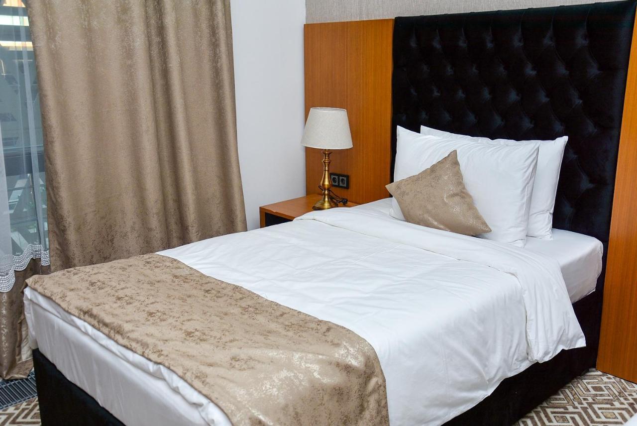 Hotel Ramada By Wyndham Turkistan Zewnętrze zdjęcie