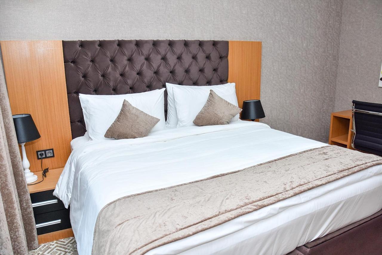 Hotel Ramada By Wyndham Turkistan Zewnętrze zdjęcie